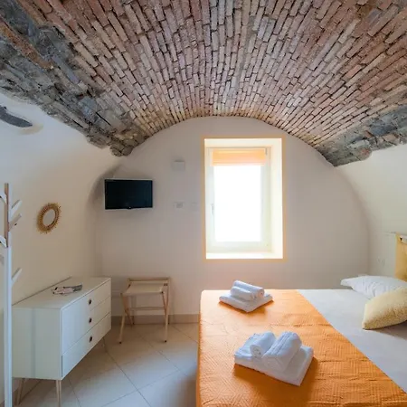 Apartament La Casa Dei Tre Pesci - Alborella *