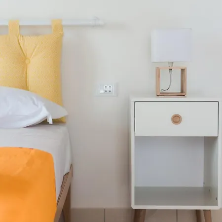 La Casa Dei Tre Pesci - Alborella דירה *