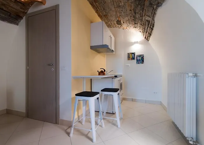 La Casa Dei Tre Pesci - Alborella Apartament